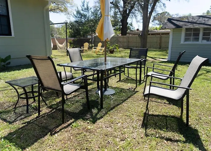 Holiday home Mint Julep House- New Listing, Close To Everything, Fire Pit *